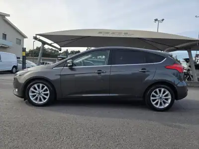 Ford Focus 2015 - 10990 EUR, 105000 km - AUTO.MOTO.pt - 105000km - foto 8 de 32