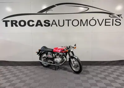MV Agusta 1978 - 12900 EUR, 3500 km - AUTO.MOTO.pt - 3500km - foto 2 de 16