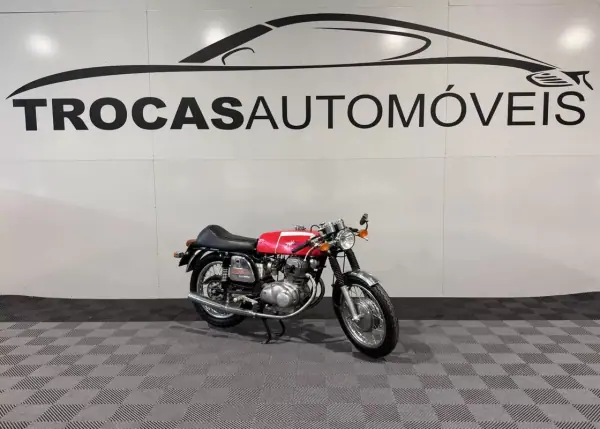 MV Agusta 1978 - 12900 EUR, 3500 km - AUTO.MOTO.pt - 3500km - foto 2 de 16