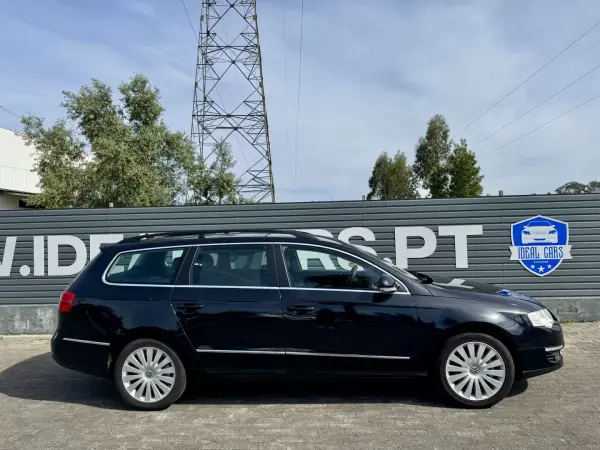 Volkswagen Passat Variant 2007 - 6950 EUR, 240000 km - AUTO.MOTO.pt - 240000km - foto 7 de 24