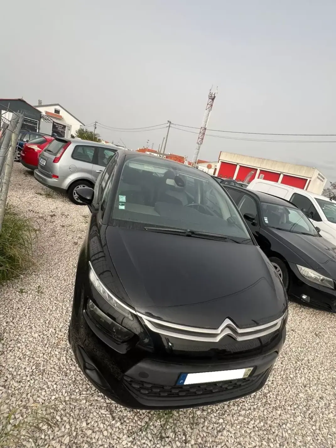 Citroën C4 Picasso 2015 - 6990 EUR, 180000 km - AUTO.MOTO.pt - 180000km - foto 3 de 6