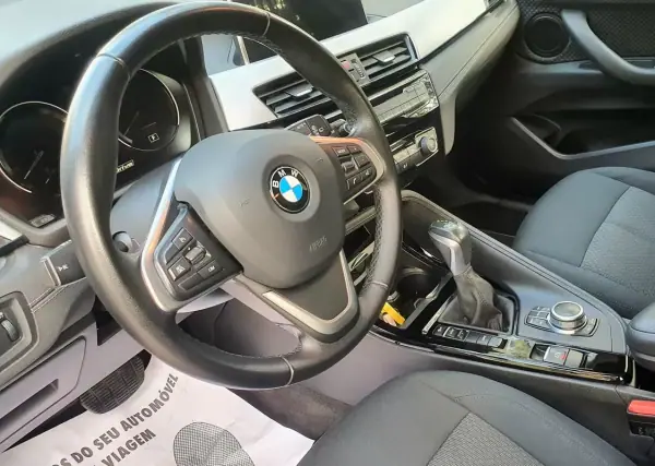 BMW X2 2021 - 22990 EUR, 100000 km - AUTO.MOTO.pt - 100000km - foto 14 de 21
