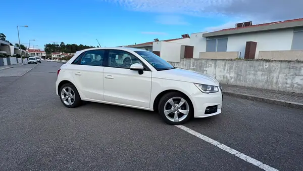 Audi A1 Sportback 2016 - 9900 EUR, 171079 km - AUTO.MOTO.pt - 171079km - foto 4 de 15