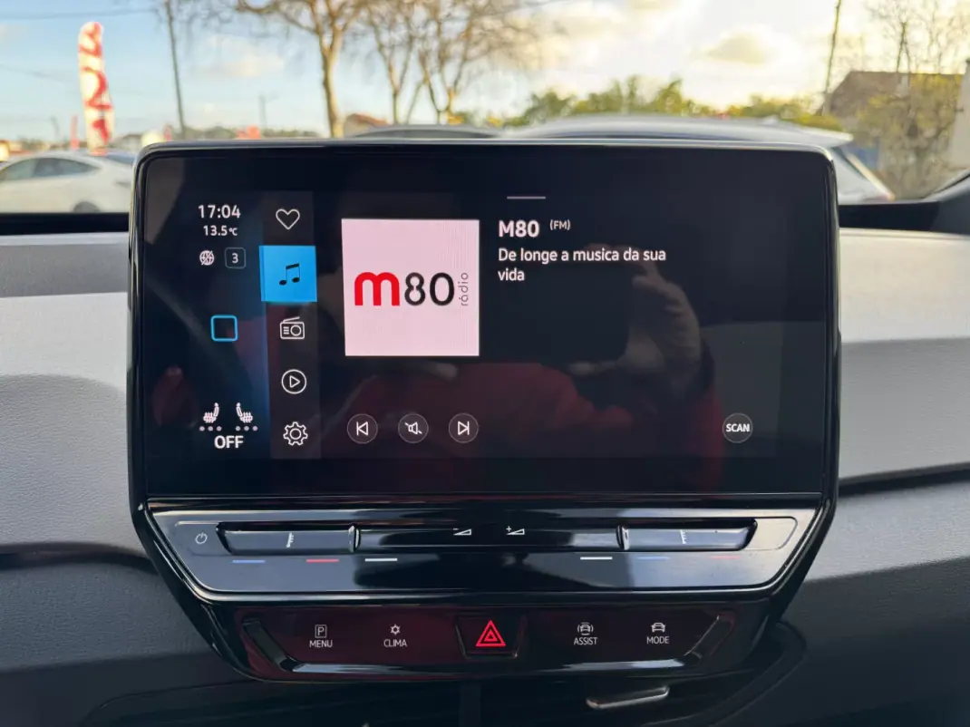 Volkswagen ID.3 2020 - 19500 EUR, 94000 km - AUTO.MOTO.pt - 94000km - foto 14 de 44