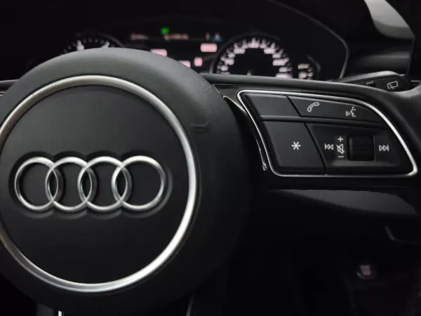 Audi A4 Avant 2020 - 24450 EUR, 165057 km - AUTO.MOTO.pt - 165057km - foto 25 de 47