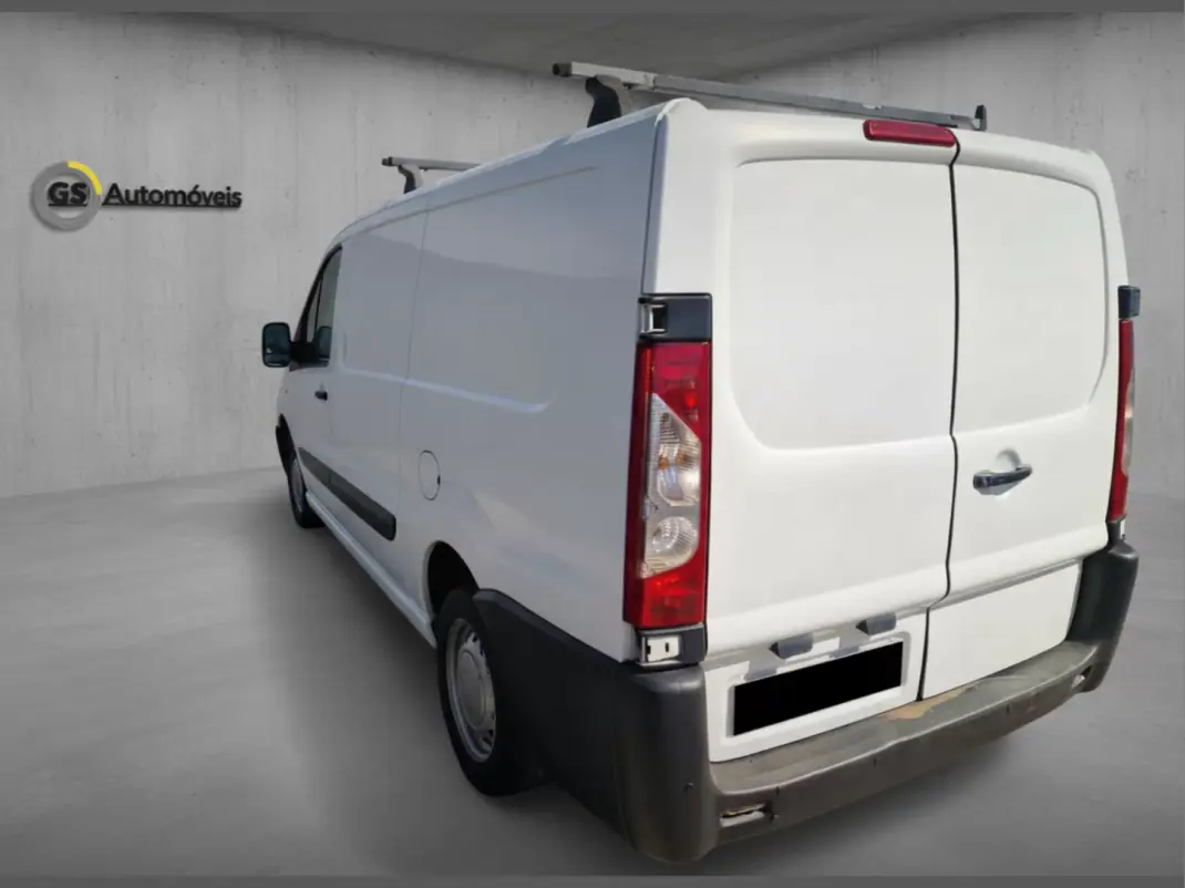 Citroën Jumpy 2011 - 8990 EUR, 285000 km - AUTO.MOTO.pt - 285000km - foto 5 de 5