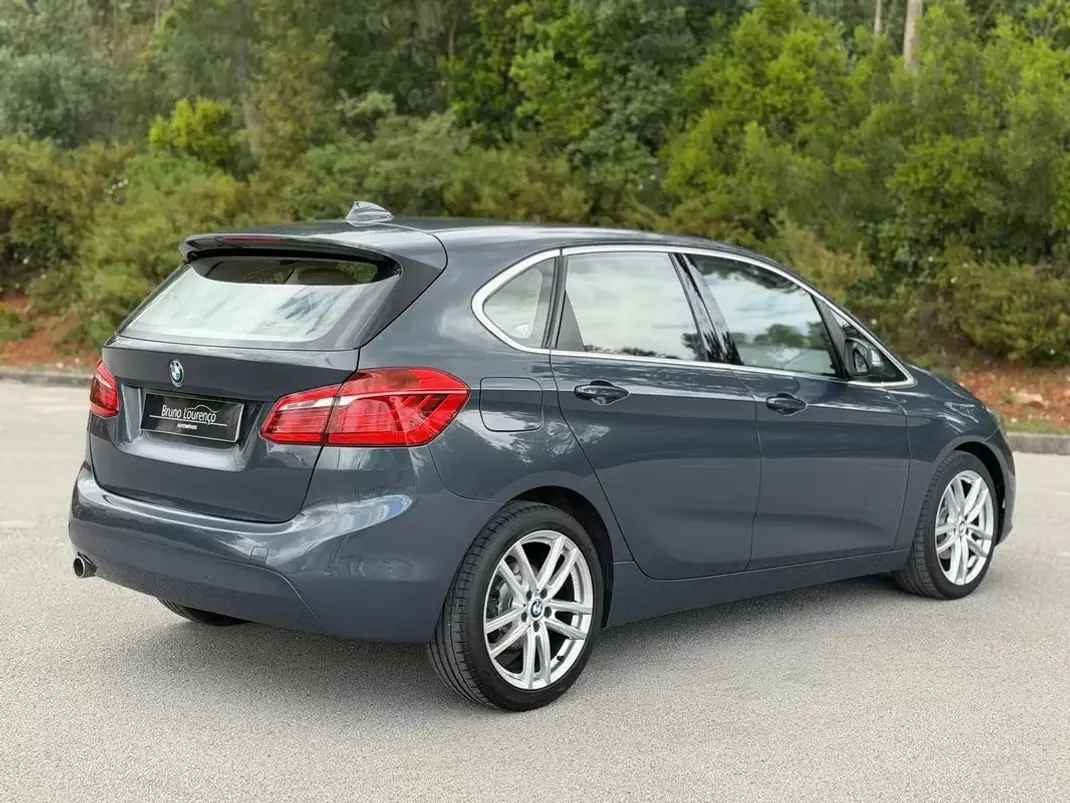BMW 216 Active Tourer 2015 - 12900 EUR, 155761 km - AUTO.MOTO.pt - 155761km - foto 5 de 27