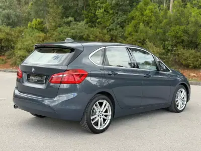 BMW 216 Active Tourer 2015 - 12900 EUR, 155761 km - AUTO.MOTO.pt - 155761km - foto 5 de 27