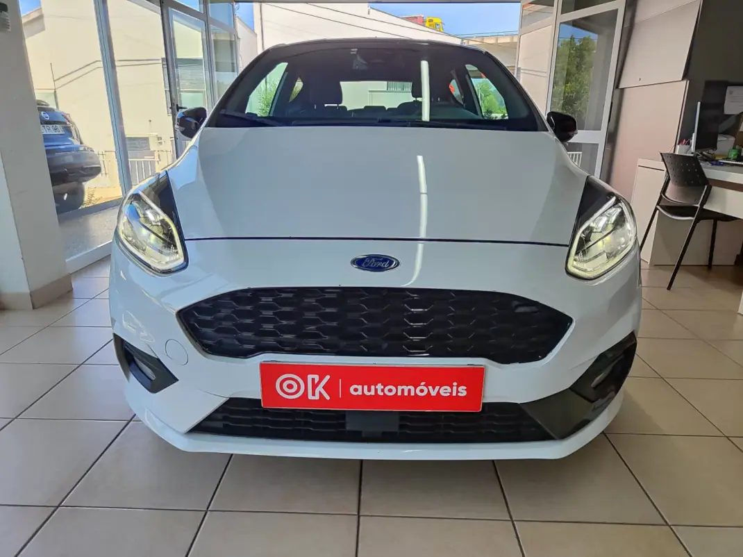 Ford Fiesta 2019 - 12950 EUR, 95000 km - 95000km - foto 3 de 41