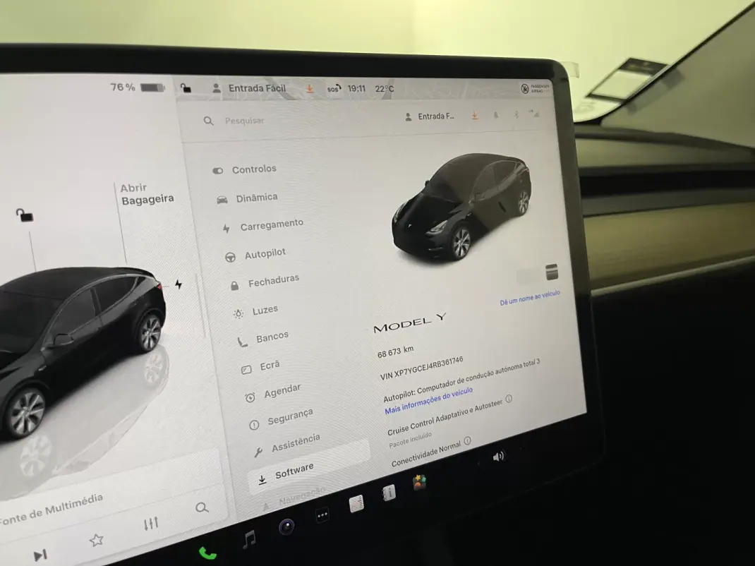 Tesla Model Y 2024 - 38500 EUR, 68000 km - AUTO.MOTO.pt - 68000km - foto 29 de 43