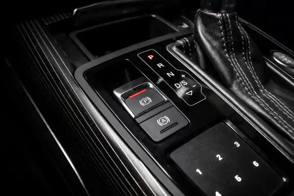 Audi RS6 Avant 2013 - 59900 EUR, 109461 km - AUTO.MOTO.pt - 109461km - foto 22 de 46