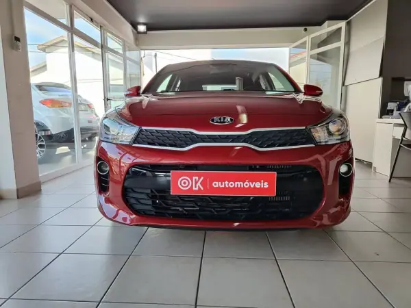 Kia Rio 2019 - 12500 EUR, 66000 km - AUTO.MOTO.pt - 66000km - foto 3 de 36