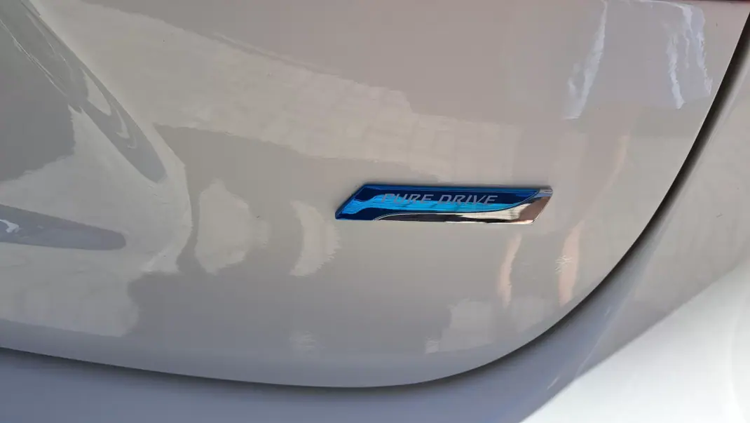 Nissan Qashqai 2014 - 12900 EUR, 133286 km - 133286km - foto 26 de 28