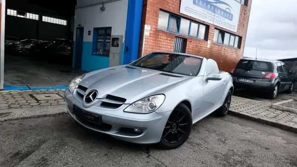 Mercedes-Benz SLK 200 2006 - 13900 EUR, 173000 km - AUTO.MOTO.pt - 173000km - foto 8 de 18