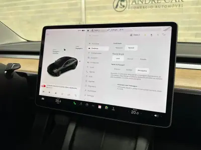 Tesla Model 3 2022 - 27950 EUR, 58153 km - AUTO.MOTO.pt - 58153km - foto 17 de 50