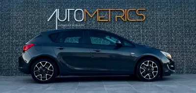 Opel Astra 2012 - 7500 EUR, 187000 km - AUTO.MOTO.pt - 187000km - foto 5 de 13