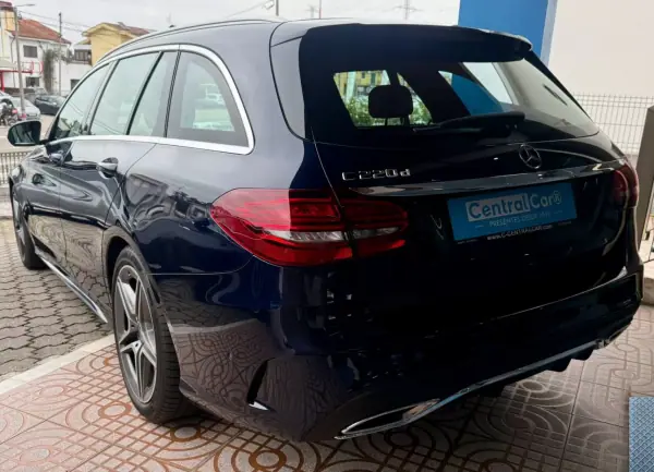 Mercedes-Benz C 220 2019 - 28950 EUR, 109000 km - AUTO.MOTO.pt - 109000km - foto 8 de 27