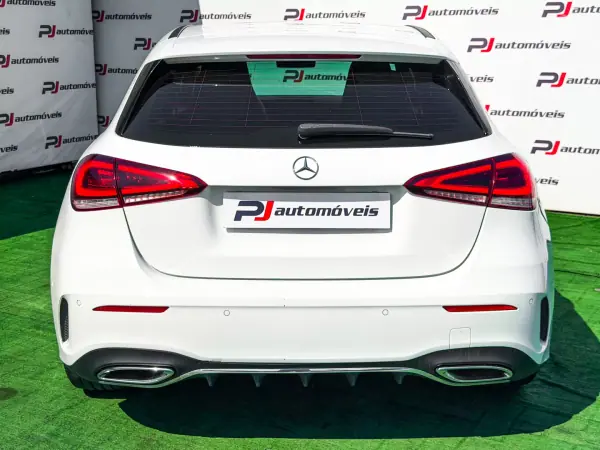 Mercedes-Benz A 180 2018 - 23500 EUR, 102000 km - AUTO.MOTO.pt - 102000km - foto 6 de 19