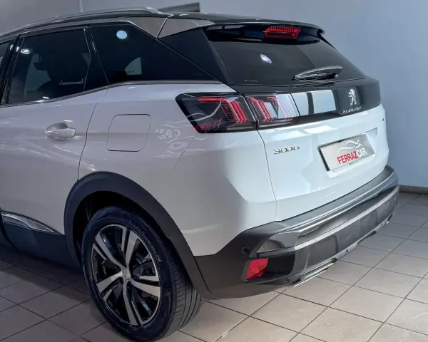 Peugeot 3008 2021 - 22500 EUR, 140511 km - AUTO.MOTO.pt - 140511km - foto 6 de 25
