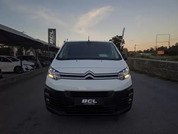 Citroën Jumpy 2021 — foto 2 de 25