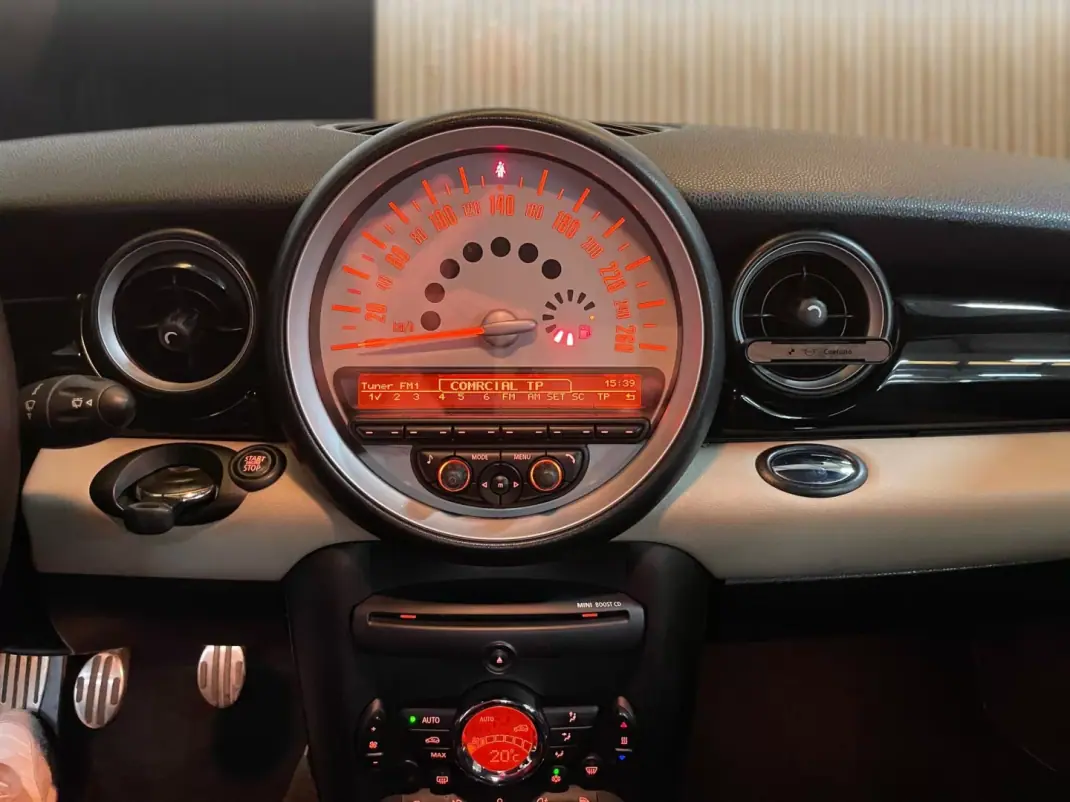 MINI Coupé 2012 - 12500 EUR, 208911 km - 208911km - foto 9 de 19