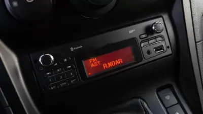 Mercedes-Benz Benz Citan Furgão 110 CDI/27 2019 - 16500 EUR, 160000 km - AUTO.MOTO.pt - 160000km - foto 8 de 28