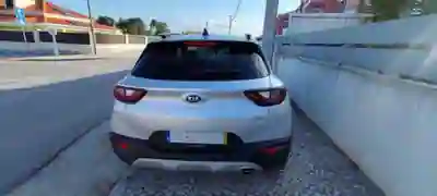 Kia Stonic 2019 — foto 3 de 10