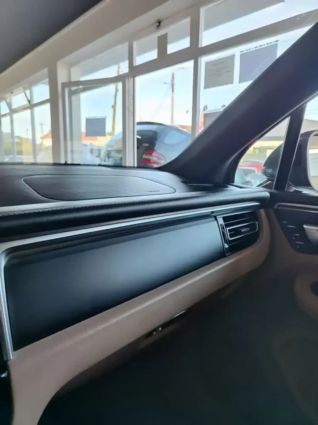 Porsche Macan 2024 - 84900 EUR, 20700 km - AUTO.MOTO.pt - 20700km - foto 40 de 41