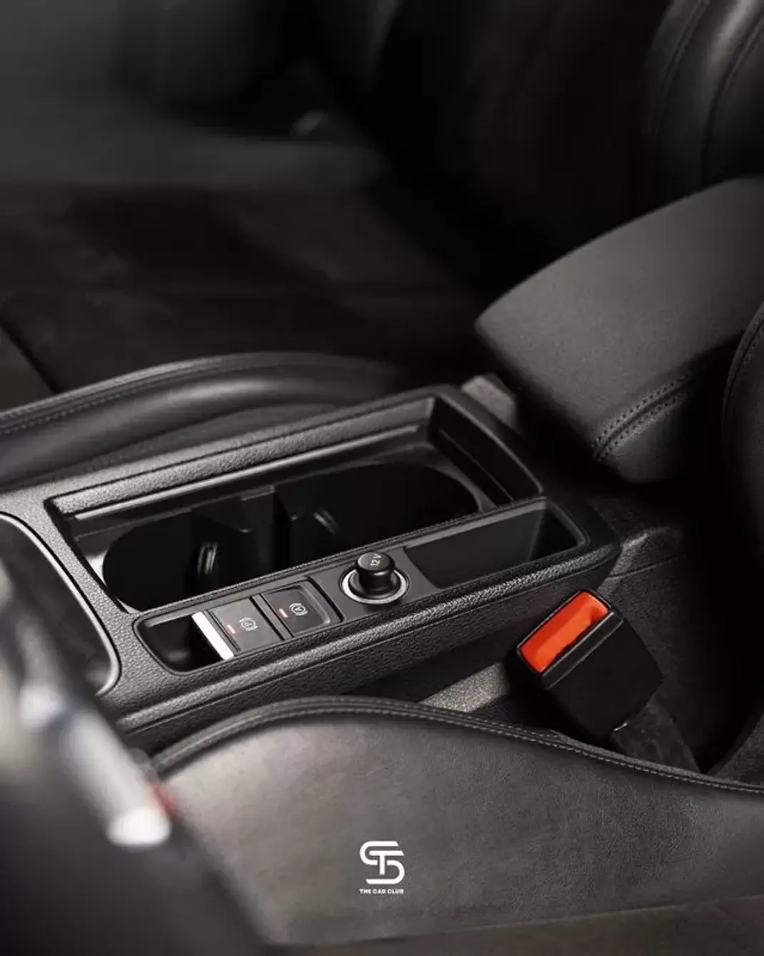 Audi RS Q3 Sportback 2021 - 62950 EUR, 80000 km - AUTO.MOTO.pt - 80000km - foto 21 de 24