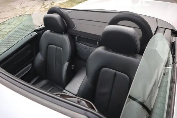 Mercedes-Benz SLK 200 2001 - 15980 EUR, 103000 km - AUTO.MOTO.pt - 103000km - foto 12 de 21