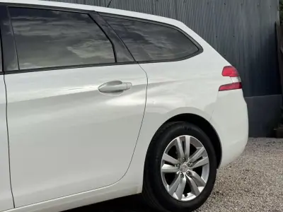 Peugeot 308 SW 2014 - 8950 EUR, 160000 km - AUTO.MOTO.pt - 160000km - foto 24 de 25