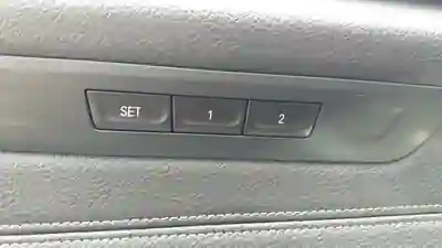 BMW 520 2017 - 28000 EUR, 95000 km - AUTO.MOTO.pt - 95000km - foto 11 de 15