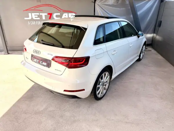 Audi A3 Sportback 2015 - 17950 EUR, 138811 km - 138811km - foto 9 de 40