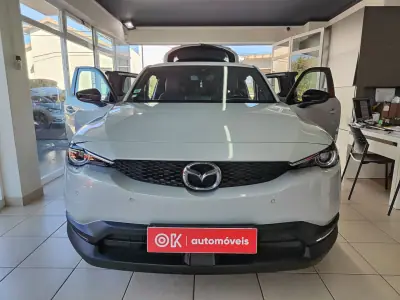 Mazda MX-30 2021 - 17650 EUR, 59000 km - 59000km - foto 21 de 39
