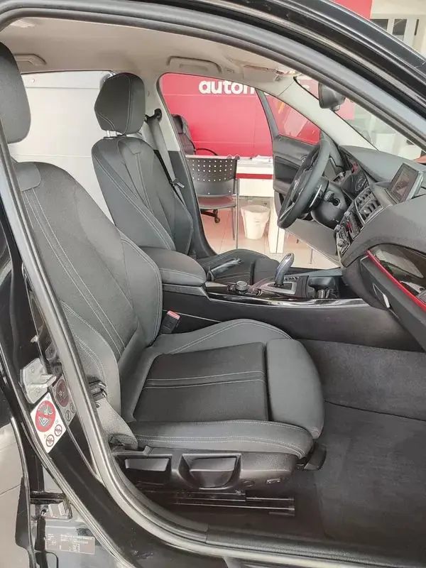 BMW 116 2016 - 17250 EUR, 111000 km - AUTO.MOTO.pt - 111000km - foto 20 de 38
