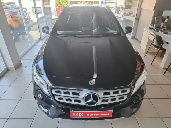 Mercedes-Benz GLA 200 2018 - 22750 EUR, 191200 km - AUTO.MOTO.pt - 191200km - foto 4 de 36