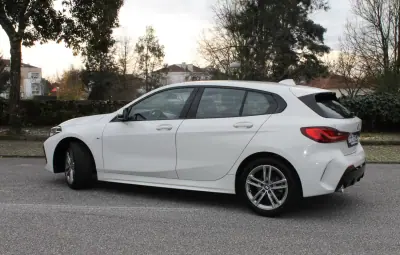 BMW 116 2020 - 22990 EUR, 121000 km - AUTO.MOTO.pt - 121000km - foto 10 de 33