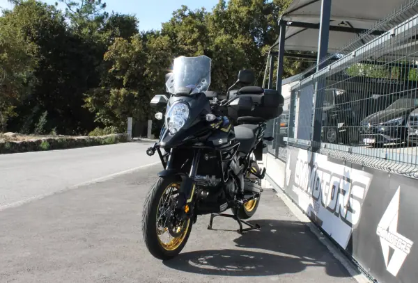 Suzuki DL 2019 - 10750 EUR, 17000 km - AUTO.MOTO.pt - 17000km - foto 8 de 28