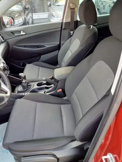 Hyundai Tucson 2019 - 23950 EUR, 80000 km - AUTO.MOTO.pt - 80000km - foto 12 de 31