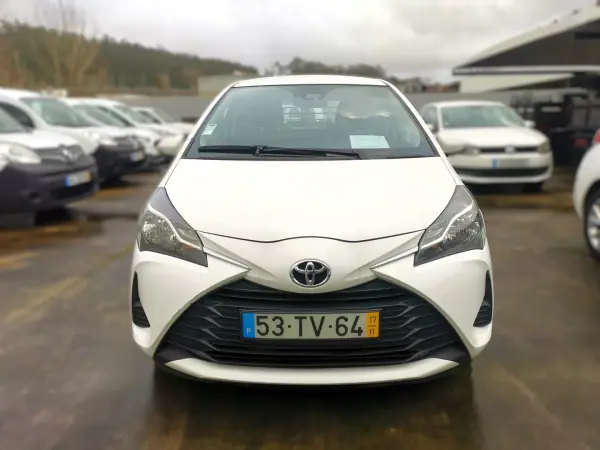 Toyota YARIS BIZZ (NLP 1.0 VVT-i 1.0) 2017 - 11000 EUR, 214000 km - AUTO.MOTO.pt - 214000km - foto 2 de 11