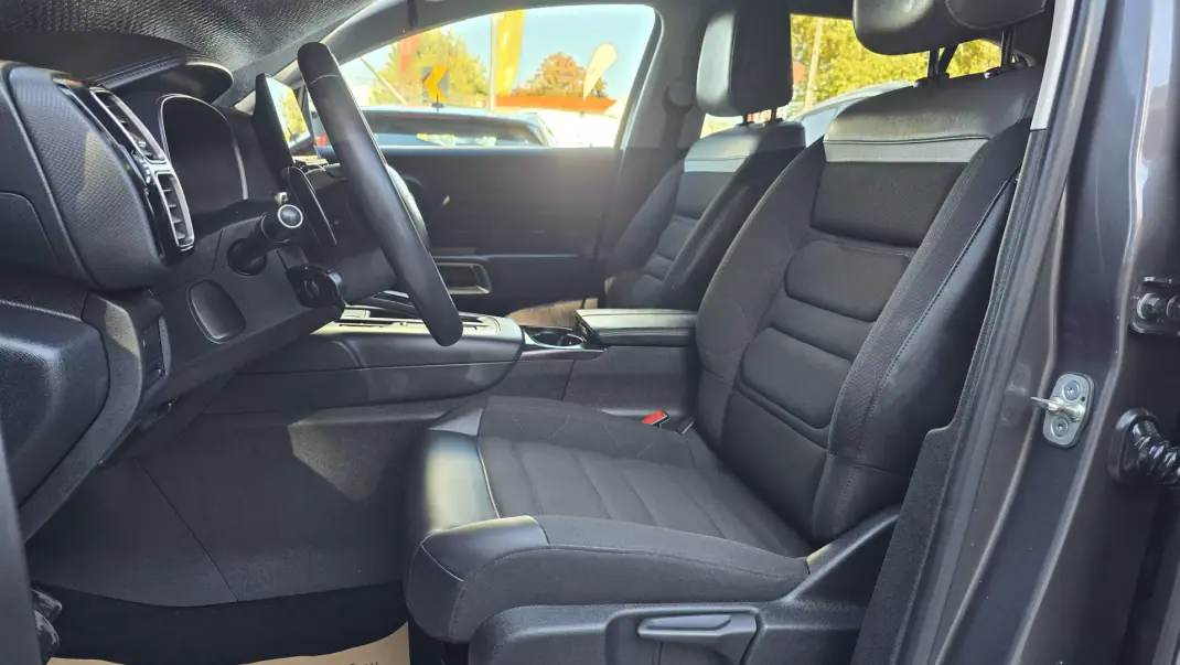 Citroën C5 Aircross 2023 - 20250 EUR, 54250 km - 54250km - foto 12 de 22