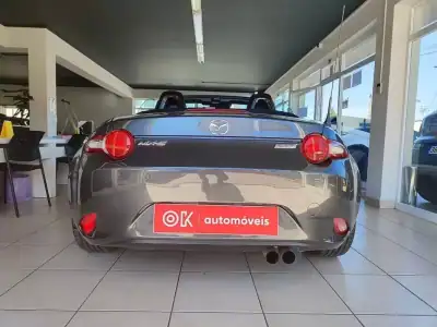 Mazda MX-5 2017 - 23500 EUR, 67000 km - AUTO.MOTO.pt - 67000km - foto 8 de 34