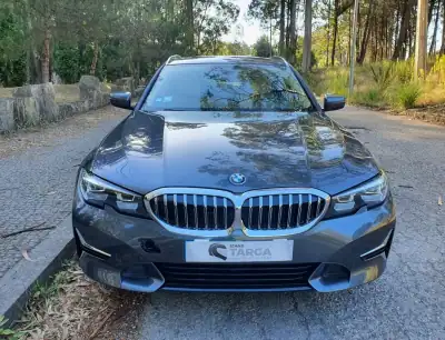 BMW 320 2021 - 29990 EUR, 45000 km - AUTO.MOTO.pt - 45000km - foto 4 de 21