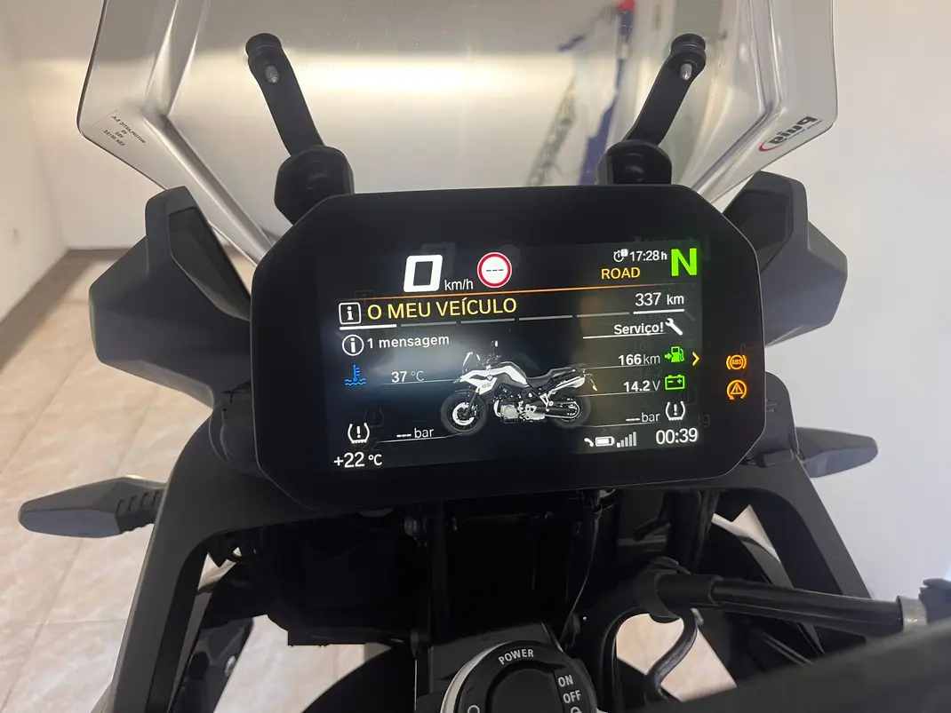 BMW F 800 GS Triple Black 2025 - 12400 EUR, 350 km - 350km - foto 15 de 15