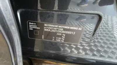 BMW 530 2017 - 21900 EUR, 230206 km - AUTO.MOTO.pt - 230206km - foto 50 de 58