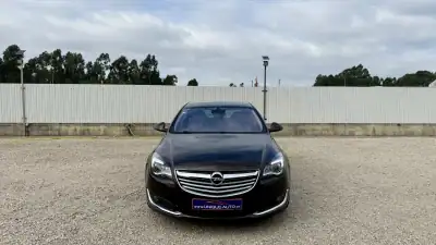Opel Insignia 2016 - 13500 EUR, 164000 km - AUTO.MOTO.pt - 164000km - foto 7 de 61