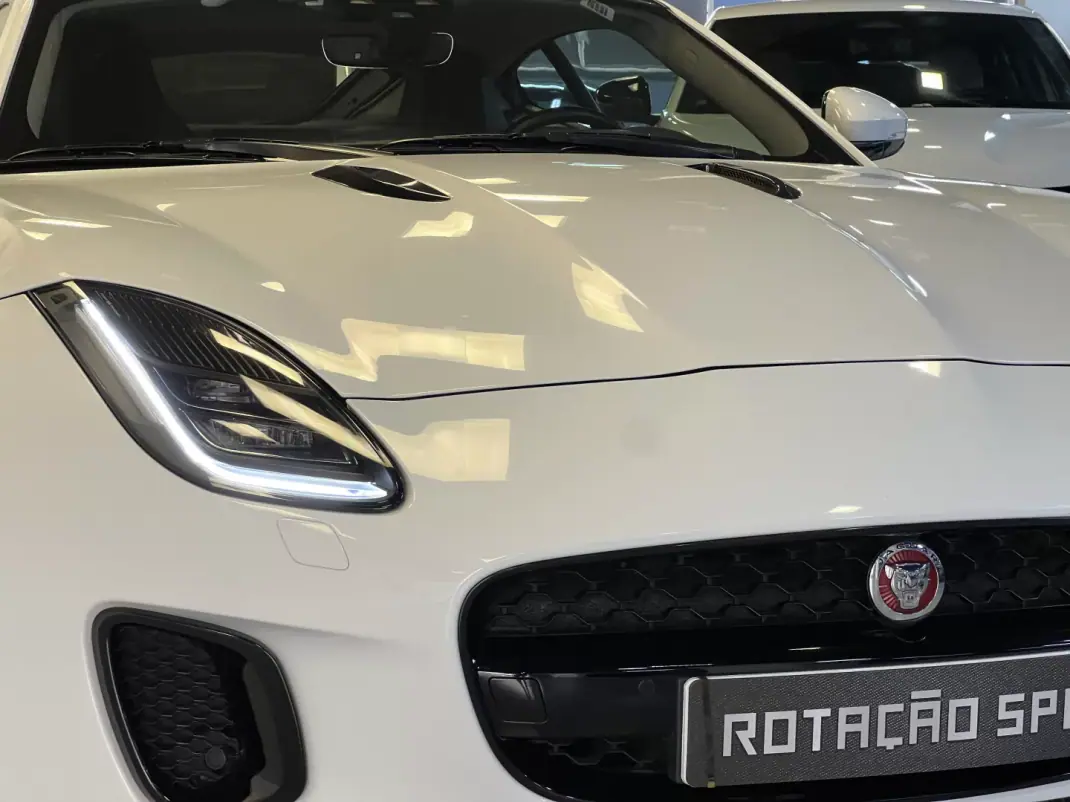 Jaguar F-Type 2019 - 47990 EUR, 45000 km - AUTO.MOTO.pt - 45000km - foto 43 de 47