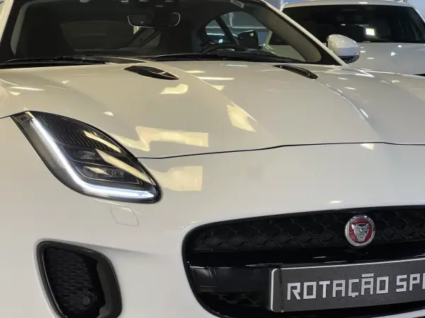 Jaguar F-Type 2019 - 47990 EUR, 45000 km - AUTO.MOTO.pt - 45000km - foto 43 de 47
