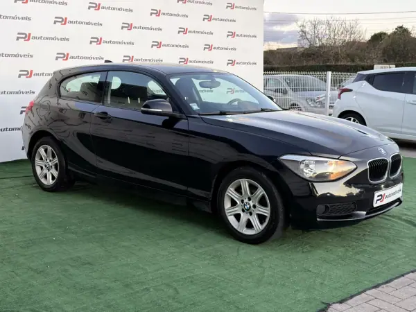 BMW 114 2013 - 9490 EUR, 121721 km - AUTO.MOTO.pt - 121721km - foto 5 de 17