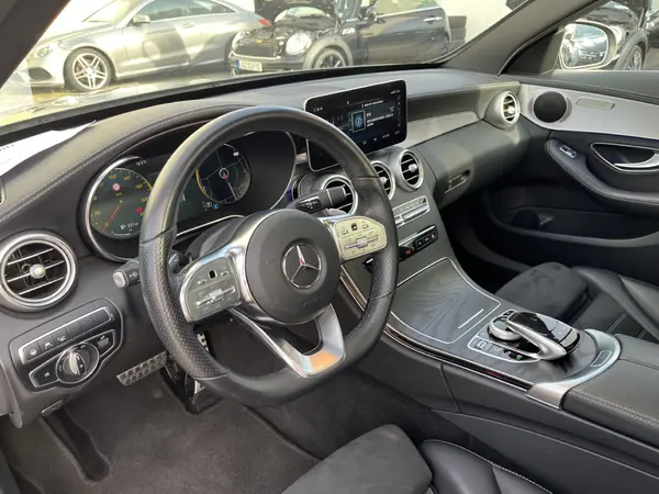 Mercedes-Benz C 220 2019 - 27500 EUR, 188607 km - AUTO.MOTO.pt - 188607km - foto 3 de 6